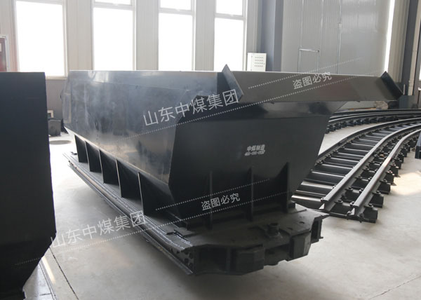 礦車